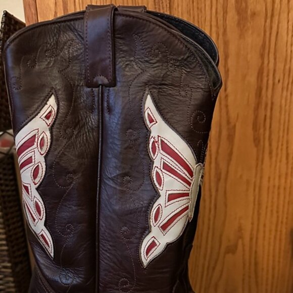 EUC Dingo Women's Brown Cowboy Boots Red Butterfly Inlay Leather size- 8.5 - Picture 5 of 9